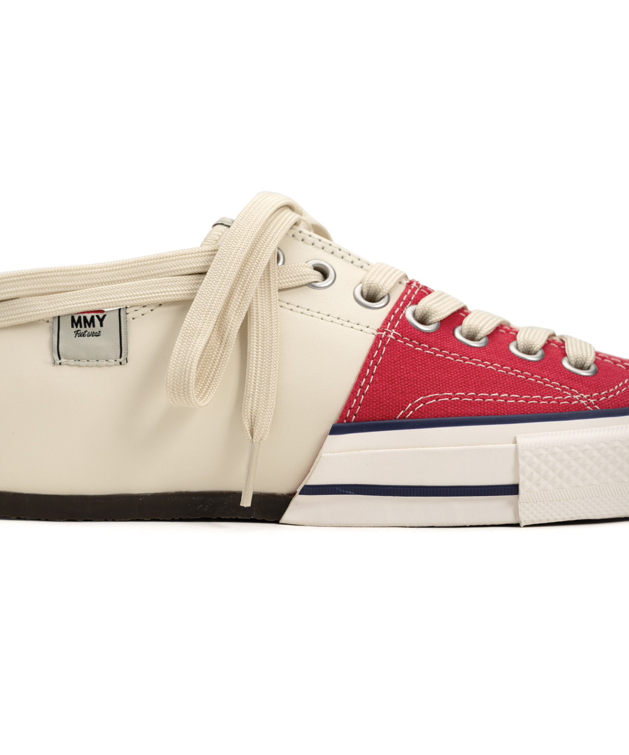 メゾン ミハラヤスヒロがナイジェル・ケーボンとのコラボシューズを