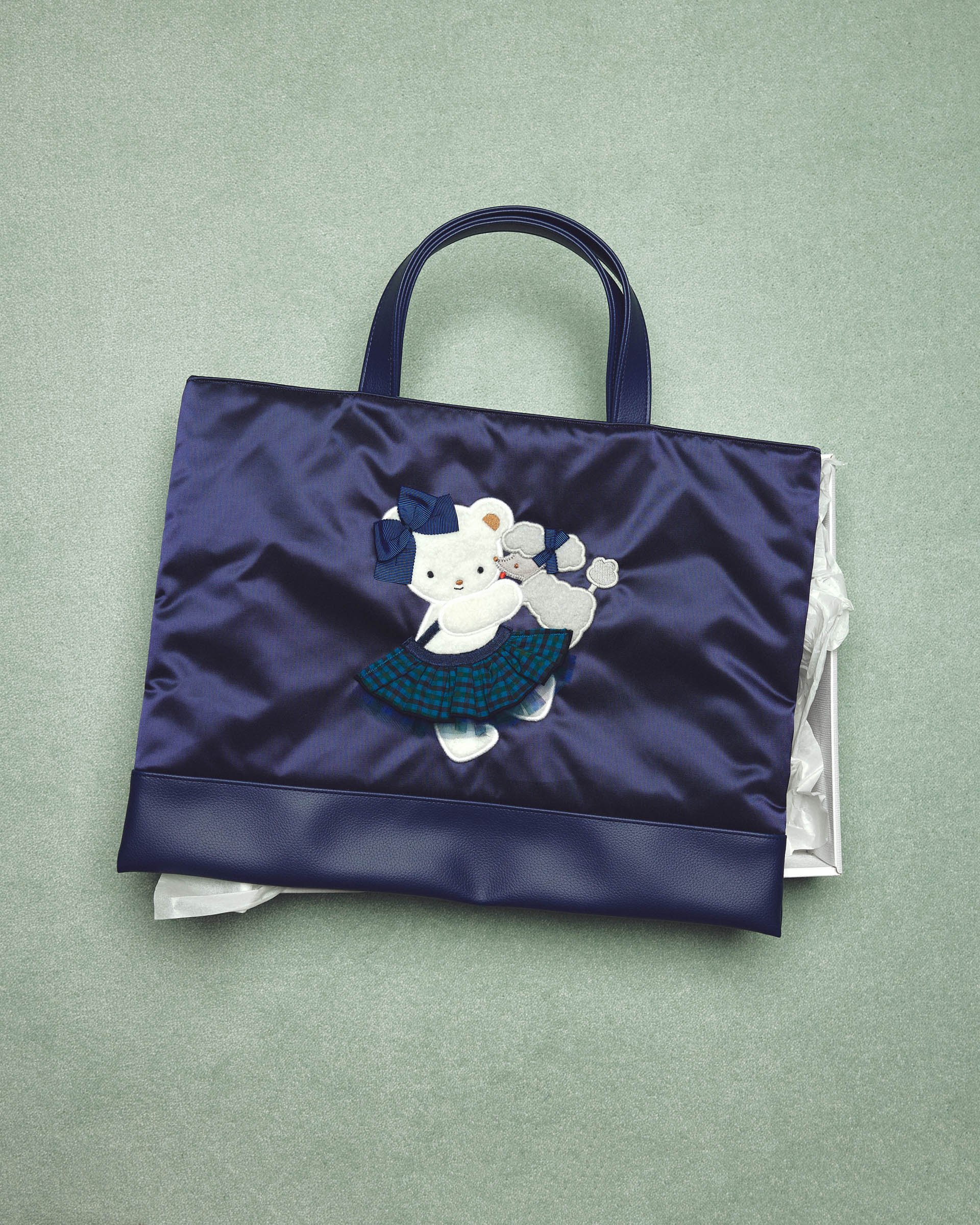 Bibiy.」がファミリアと初コラボ ファミリアチェックのチュールや