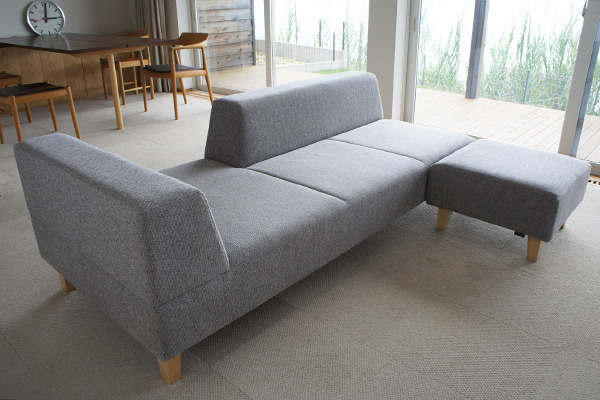 PIVO 3人掛け + PIVO スツール | お客様の声 | ソファ専門店FLANNEL SOFA