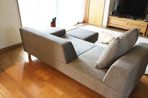 PIVO 3人掛け + PIVO スツール | お客様の声 | ソファ専門店FLANNEL SOFA