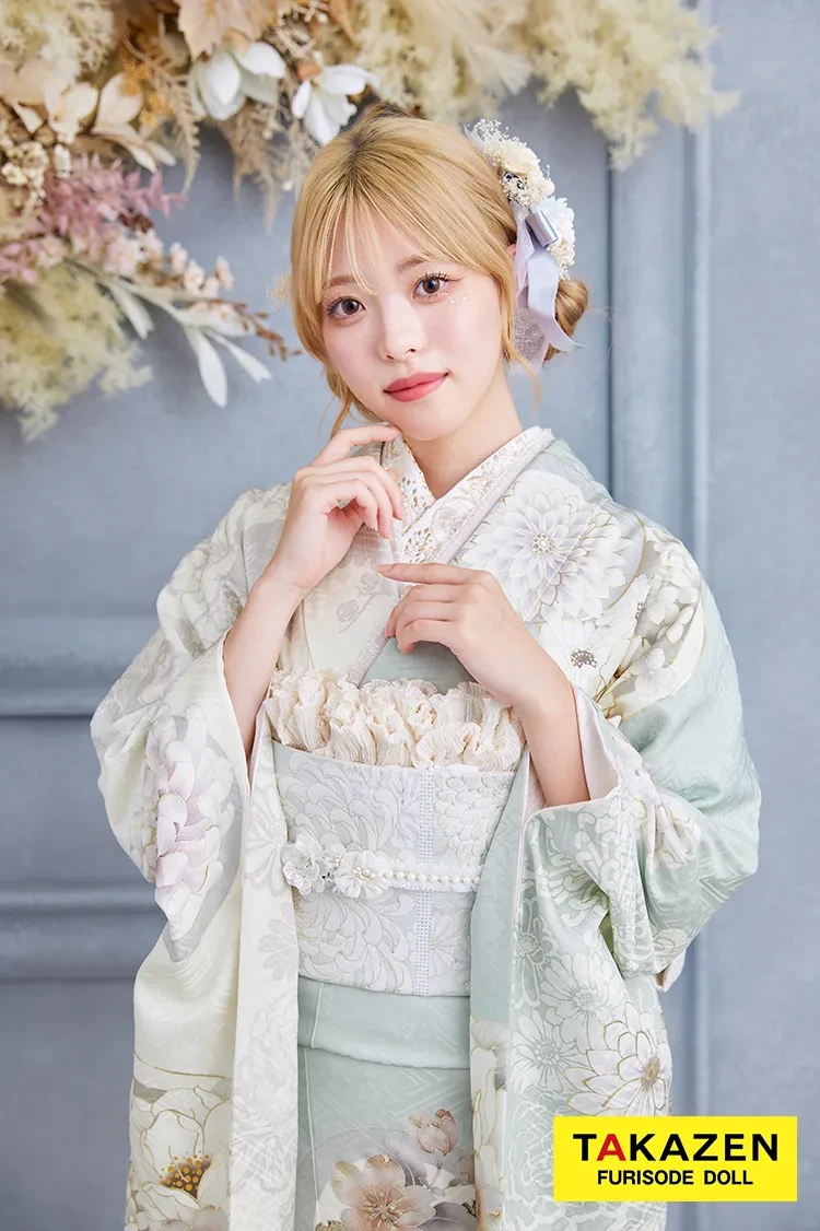 くすみカラー古典 ミントグリーン/淡色 牡丹柄 大人っぽい 淡い色 綺麗