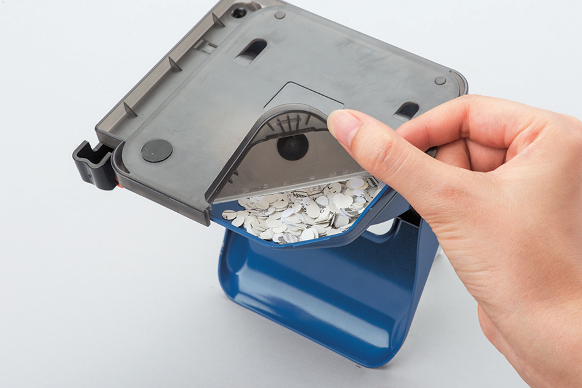 ラクアケ パンチ PPC用紙約52枚 青｜文具｜コクヨ