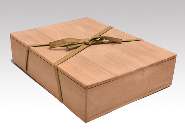 船木研児(作) 淡黄釉藁描長角鉢 共箱 布志名焼 スリップウェア | 古