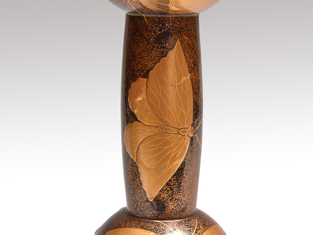 小鼓胴 梨地に蝶蒔絵 | 古美術ささき