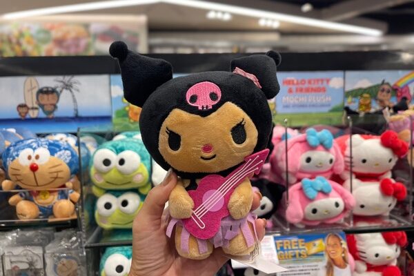 h*K様 激レア ハローキティ 日焼け ハワイ限定 ストラップ サンリオ