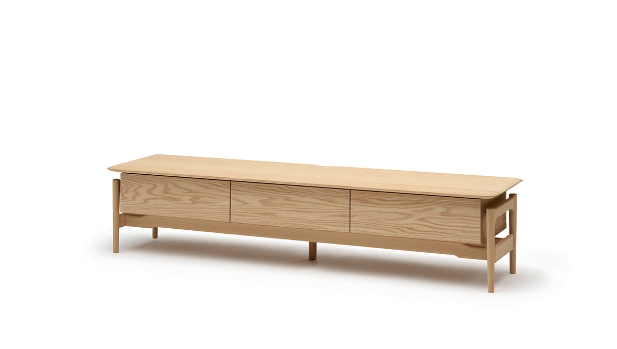 TVボード - 国産無垢家具は飛騨高山発の家具メーカー KASHIWA