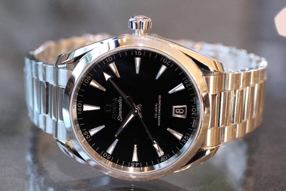 オメガ】シーマスター アクアテラを腕時計のプロ視点で徹底解説！着用