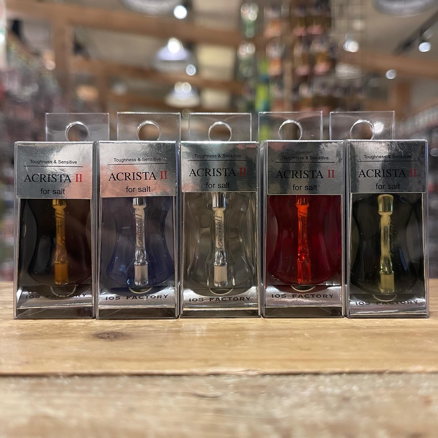 IOS FACTORY アクリスタ2・スリム 全色揃いました！ 何かしら売れて