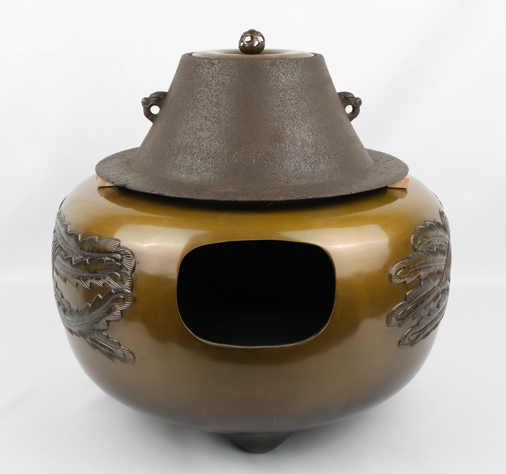 栗山園オンライン通販部 / 【出物】 唐銅鳳凰風炉 添富士釜 風炉:金森