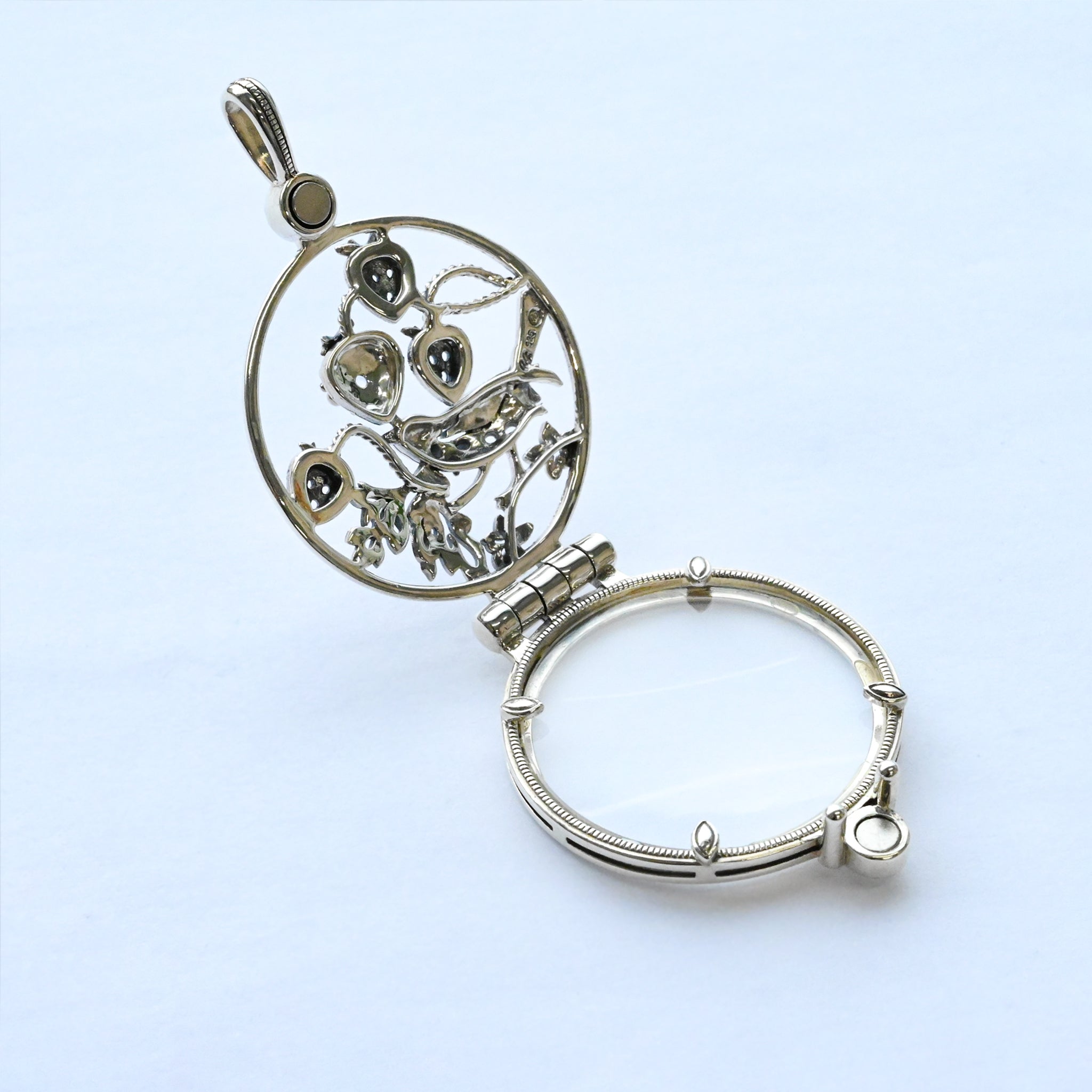 D】フランスアンティーク レアカラー♡ すずらん ペンシル ペンダント