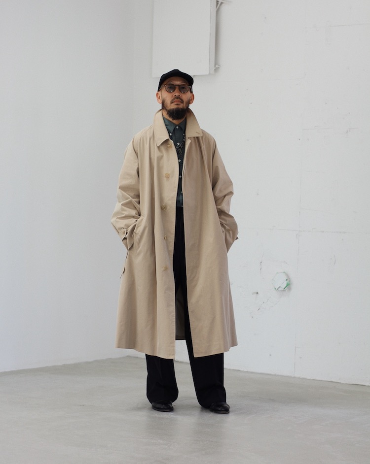 シンプルの向こう側に到達したエルイーのバルカラーコート。 | news