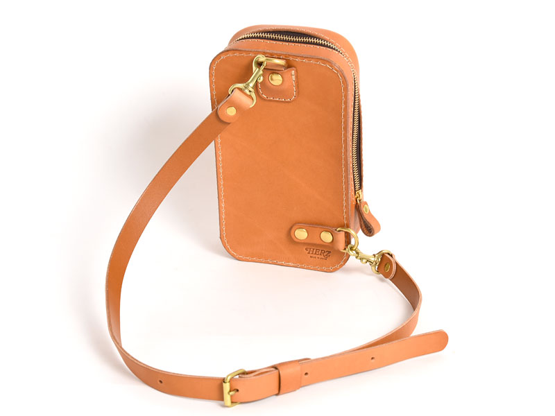 タフに使える本革レザーの縦型2wayボディバッグ / 革鞄のHERZ(ヘルツ