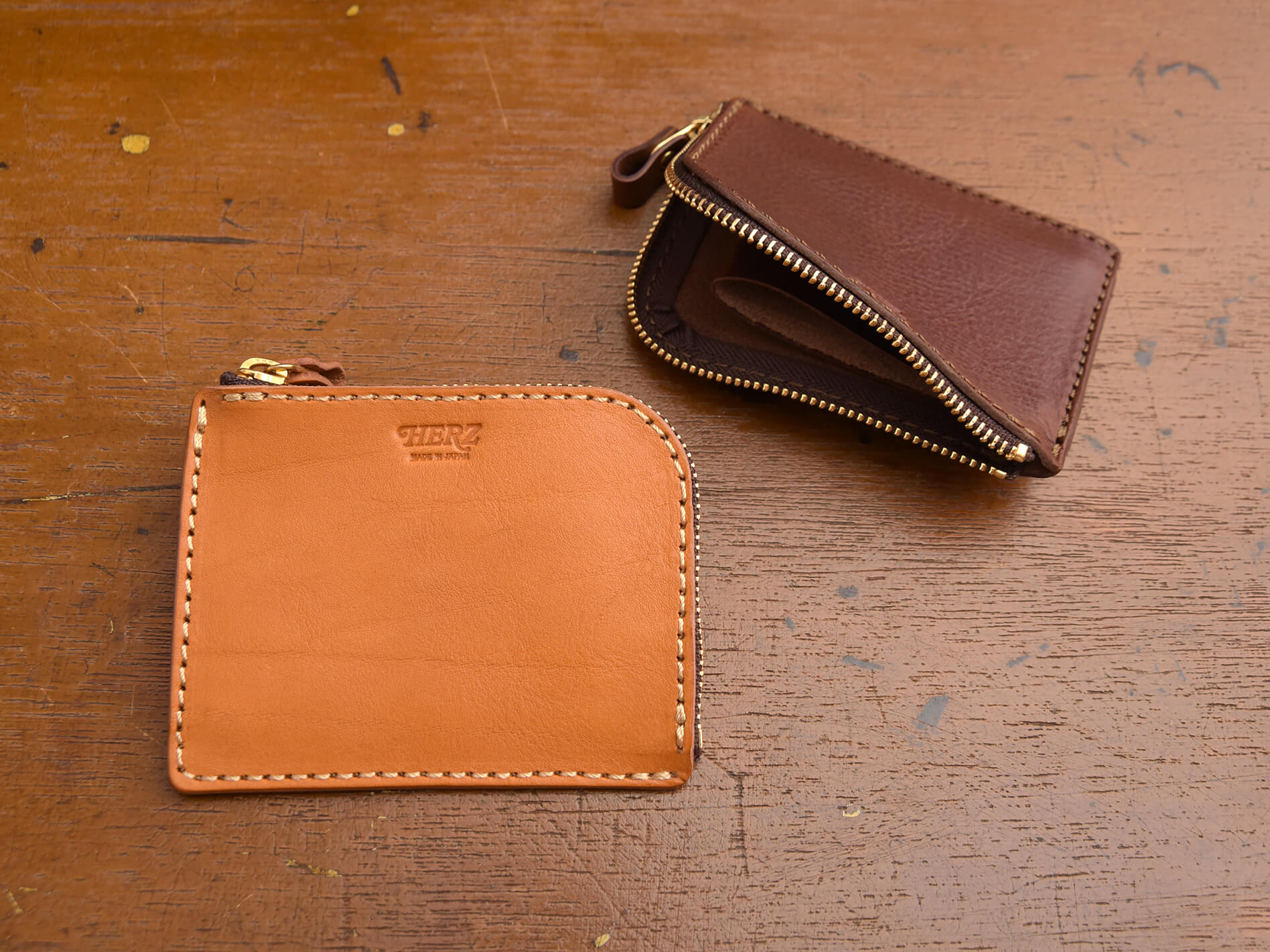 フラットマチで嵩張らないL字ファスナーミニ財布 / 革鞄のHERZ(ヘルツ