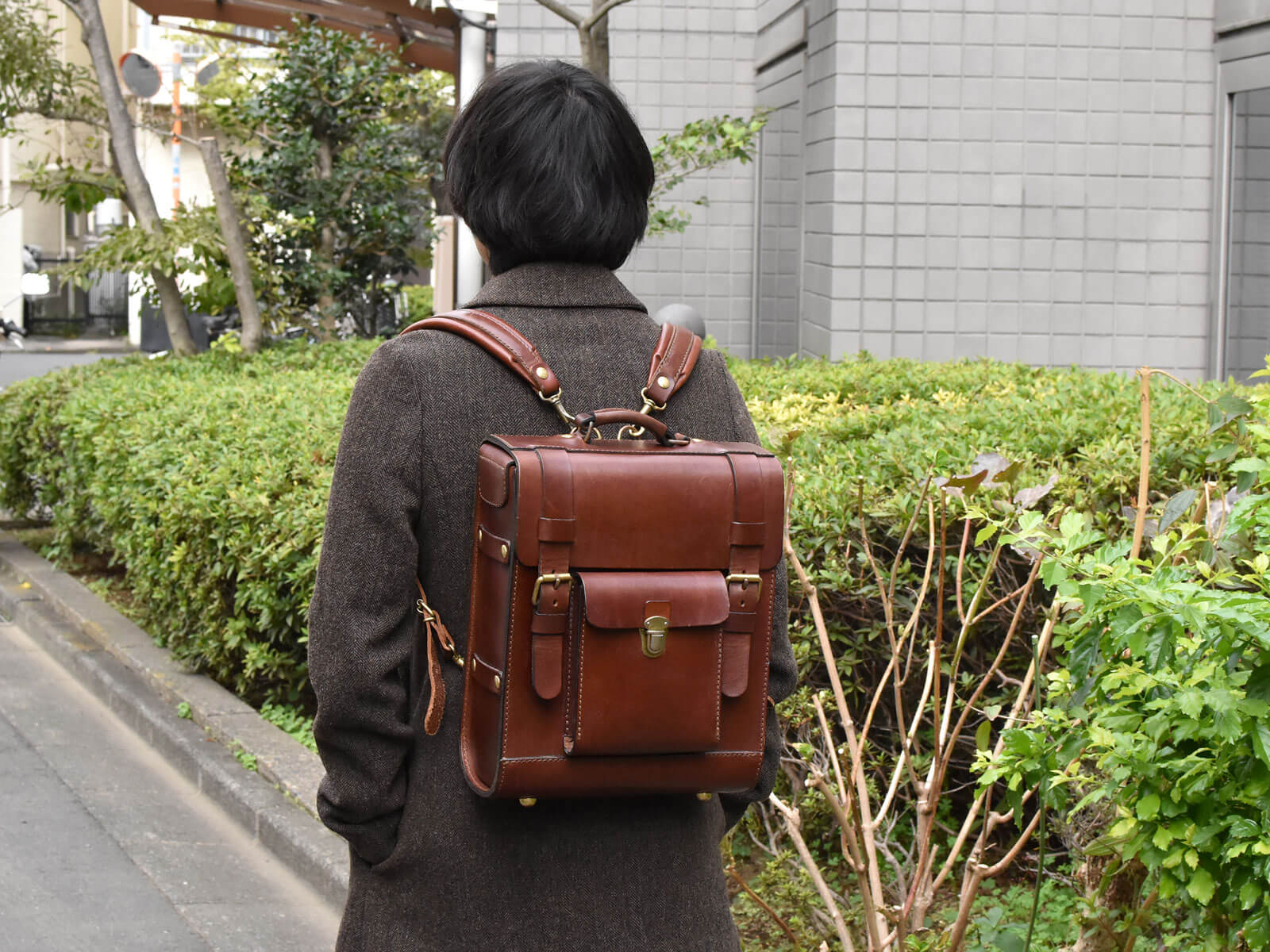 NET工房作り手：今瀬愛用「ガロンリュック」｜革鞄・革小物のHERZ公式通販