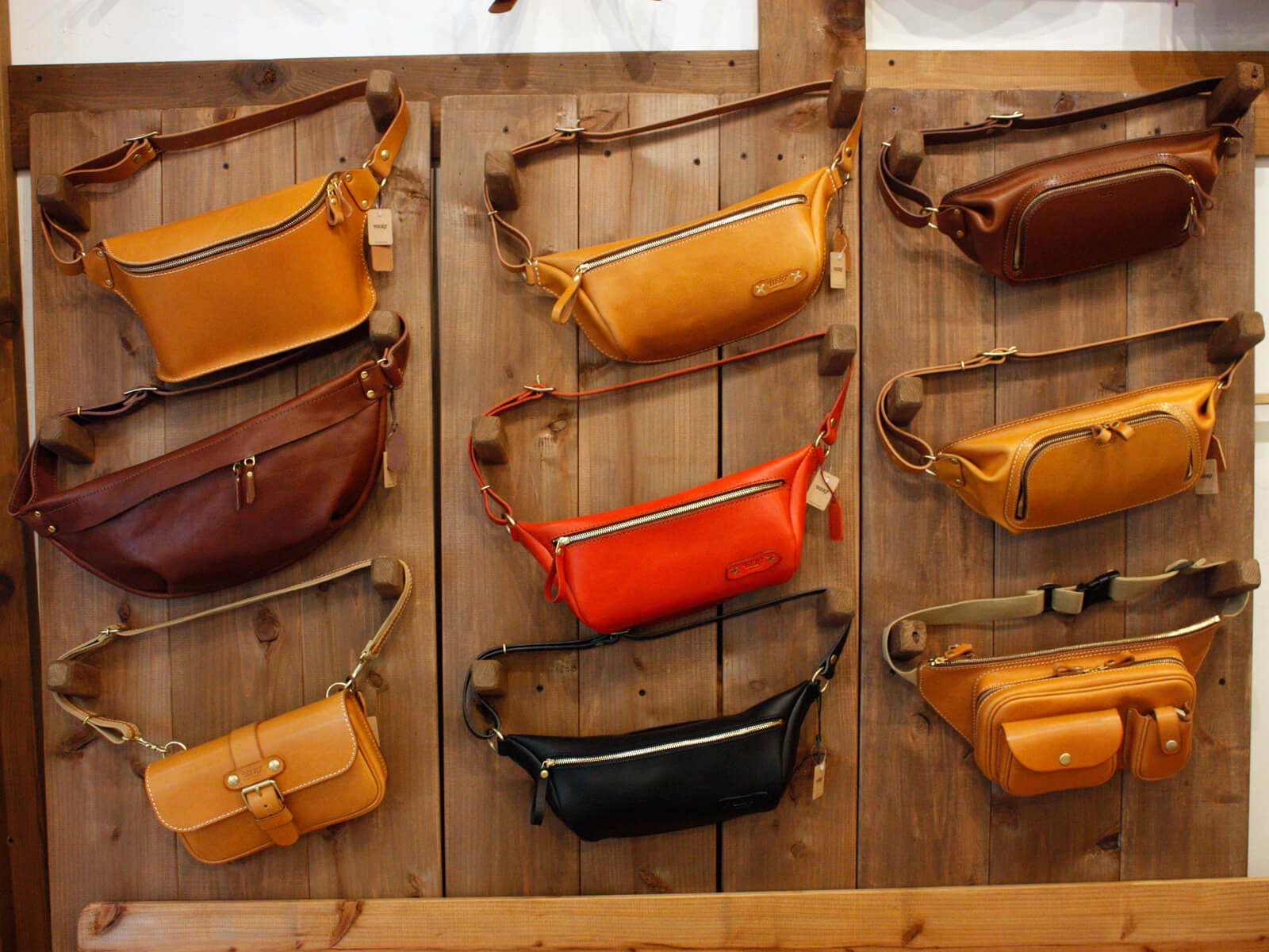 おすすめ、ボディバッグ！by仙台店｜革鞄・革小物のHERZ公式通販