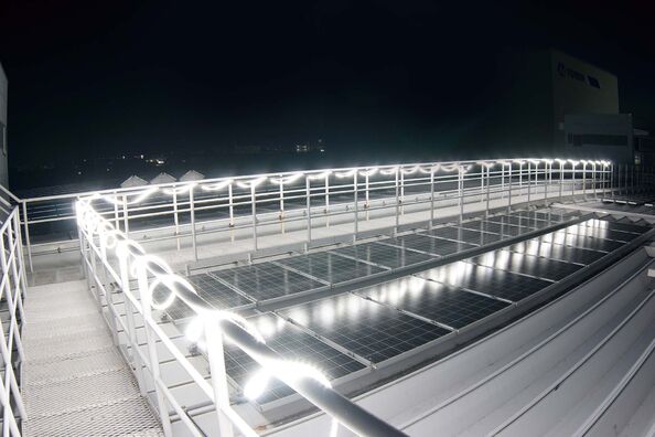 LEDテープライト（両面発光タイプ）｜商品情報