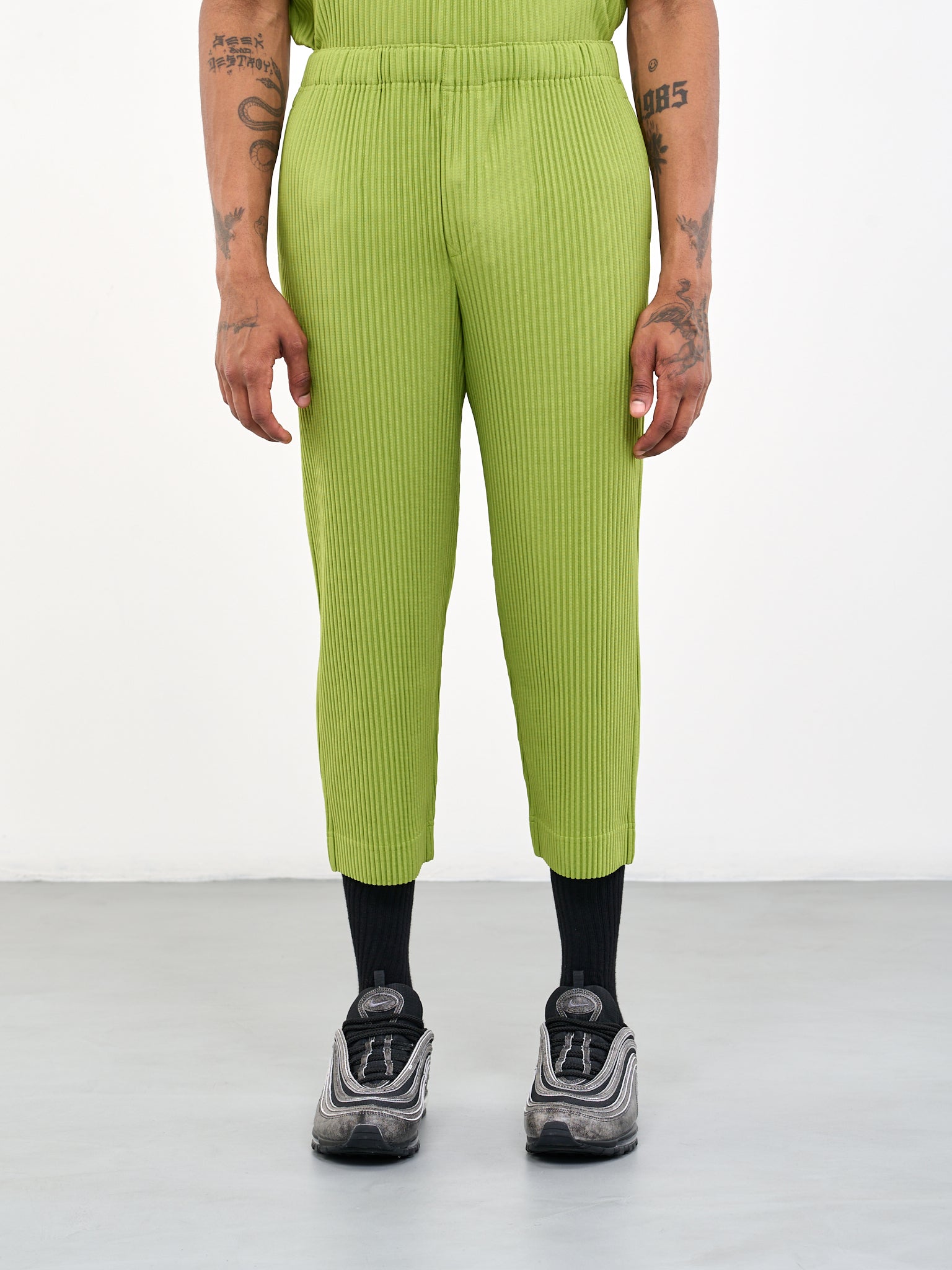 HOMME PLISSÉ ISSEY MIYAKE June Trousers | H. Lorenzo