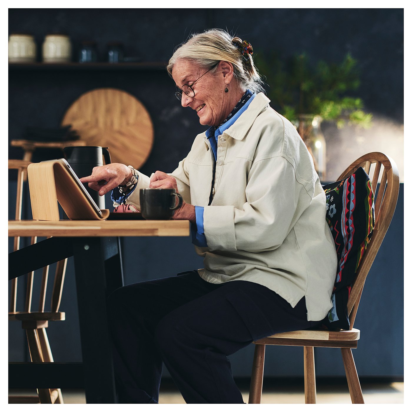 SKOGSTA chair, acacia - IKEA CA