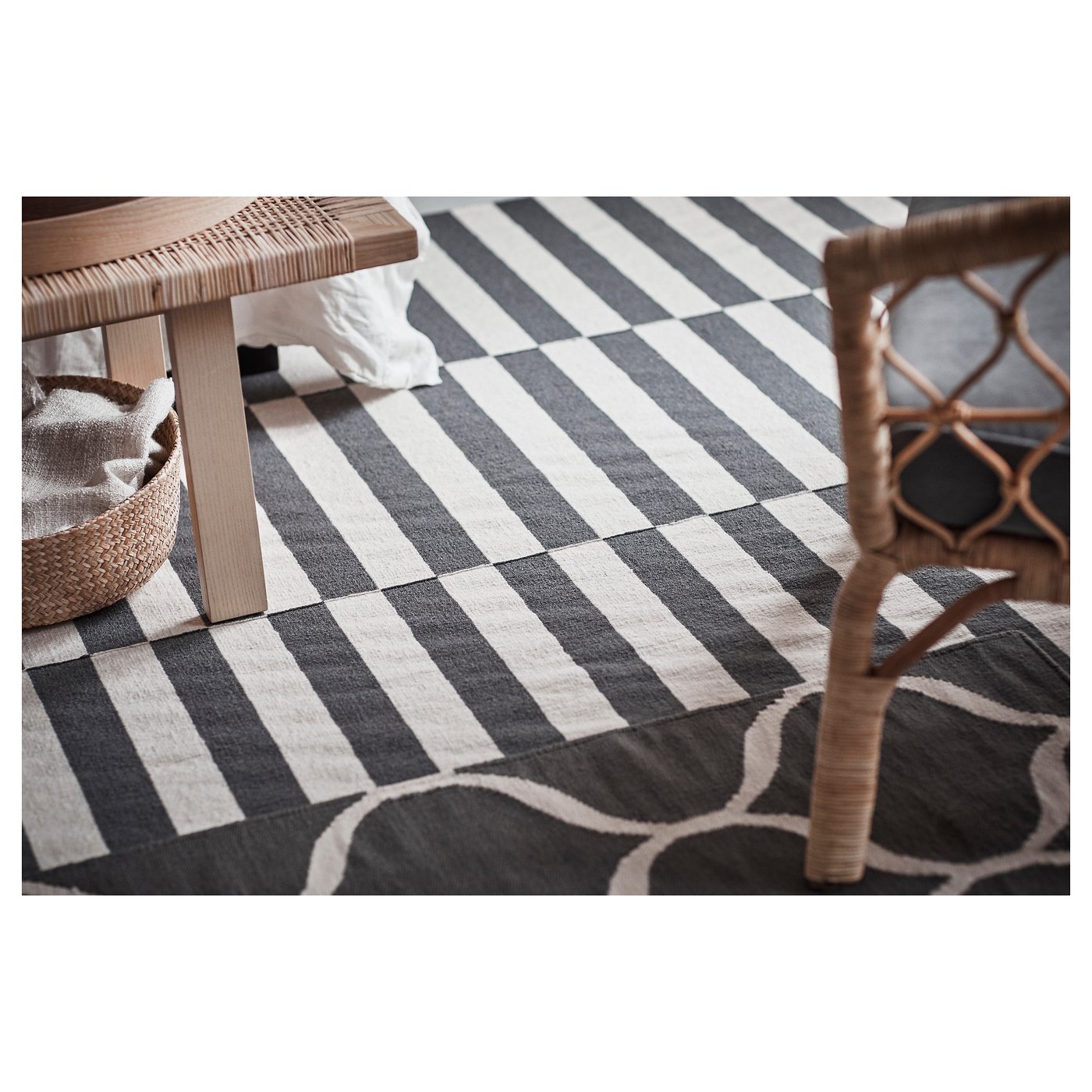 STOCKHOLM 2017 rug, flatwoven, handmade/stripe gray, 8'2