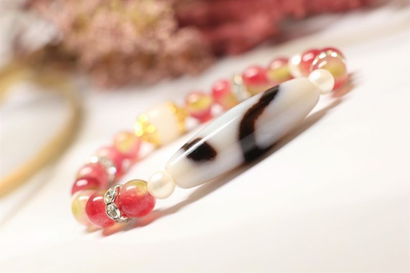 白地白蛇天珠ブレスレット 白蛇は財宝を守る 金運 財運 - 石縁