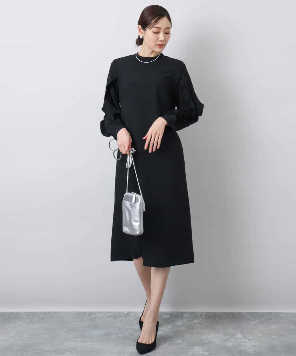 サテンジョーゼットプリーツフリルスリーブワンピース/洗える