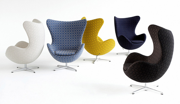 minä perhonen × EGG chair | モノとコト | デザイン情報サイト[JDN]