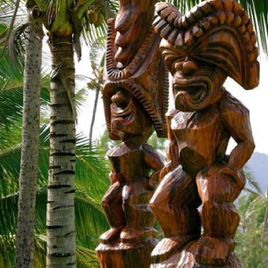 Tiki 5 パターン | 日本ハワイアンキルト製作所