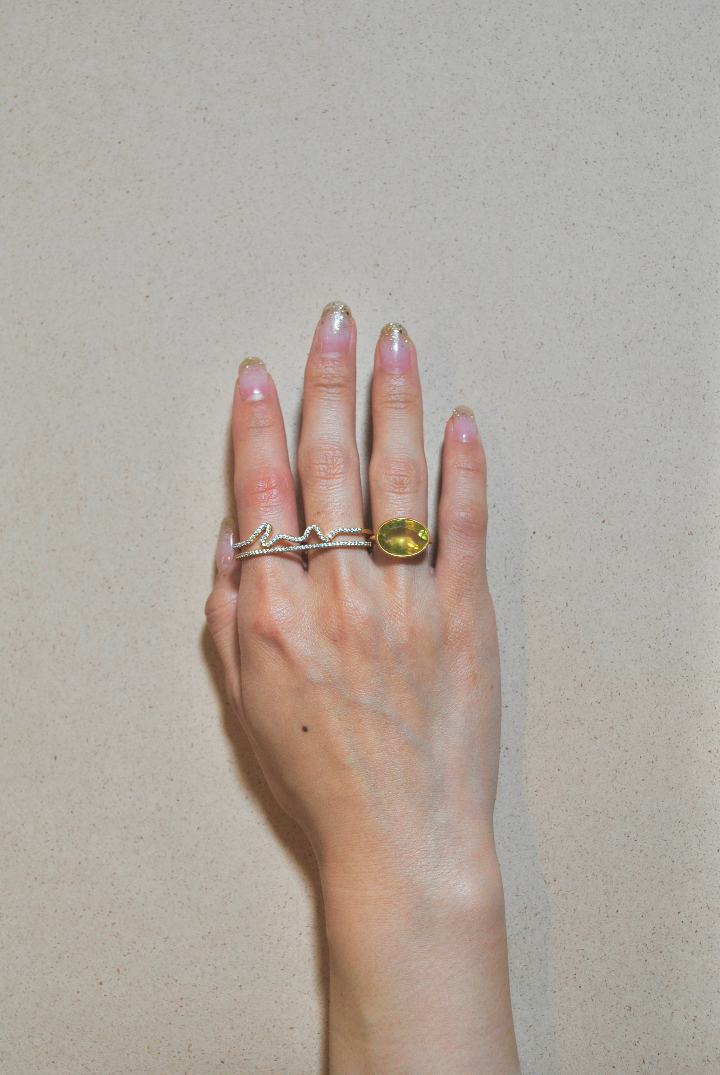 モアサナイト/gold）handwritten double finger ring – ödül