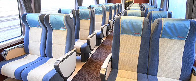 ロマンスカーラインナップ｜ロマンスカー｜小田急電鉄