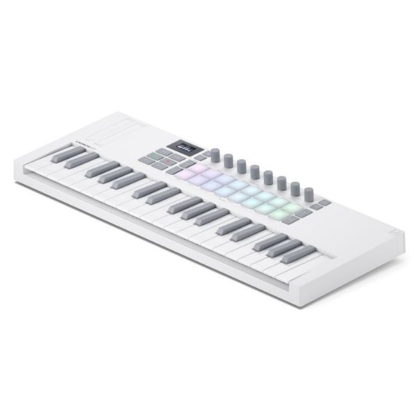 nvoationのMIDIキーボードLaunchkey 49 MK4をご紹介いたします！