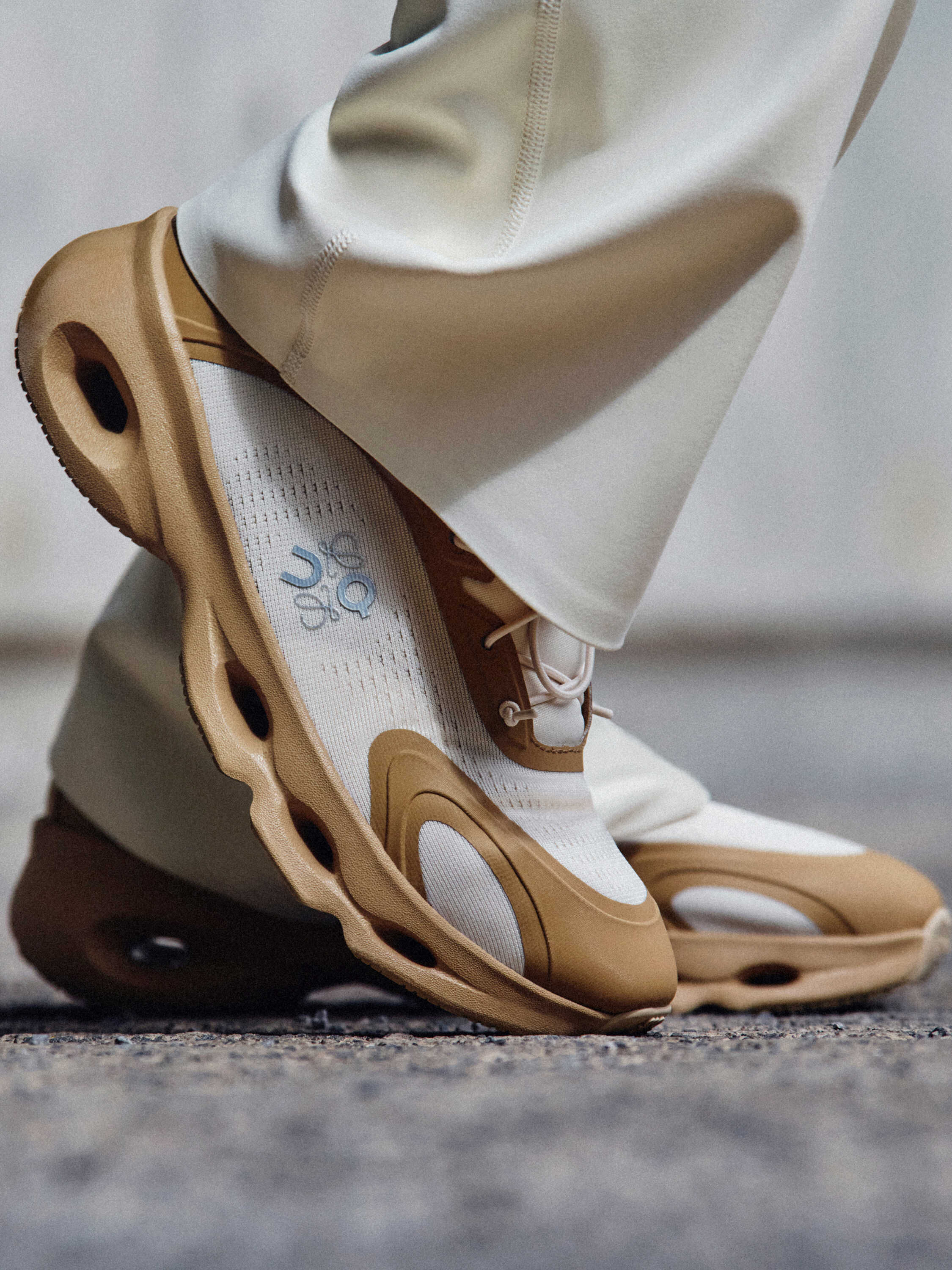 LOEWE x On New Collaboration 2025 - LOEWE - LOEWE