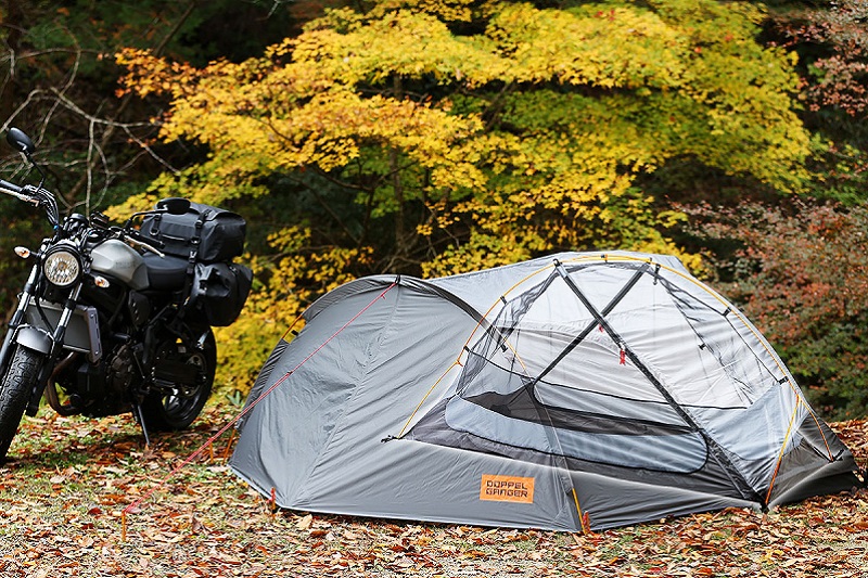 ライダーが考案！バイク乗り専用のキャンプツーリングテント