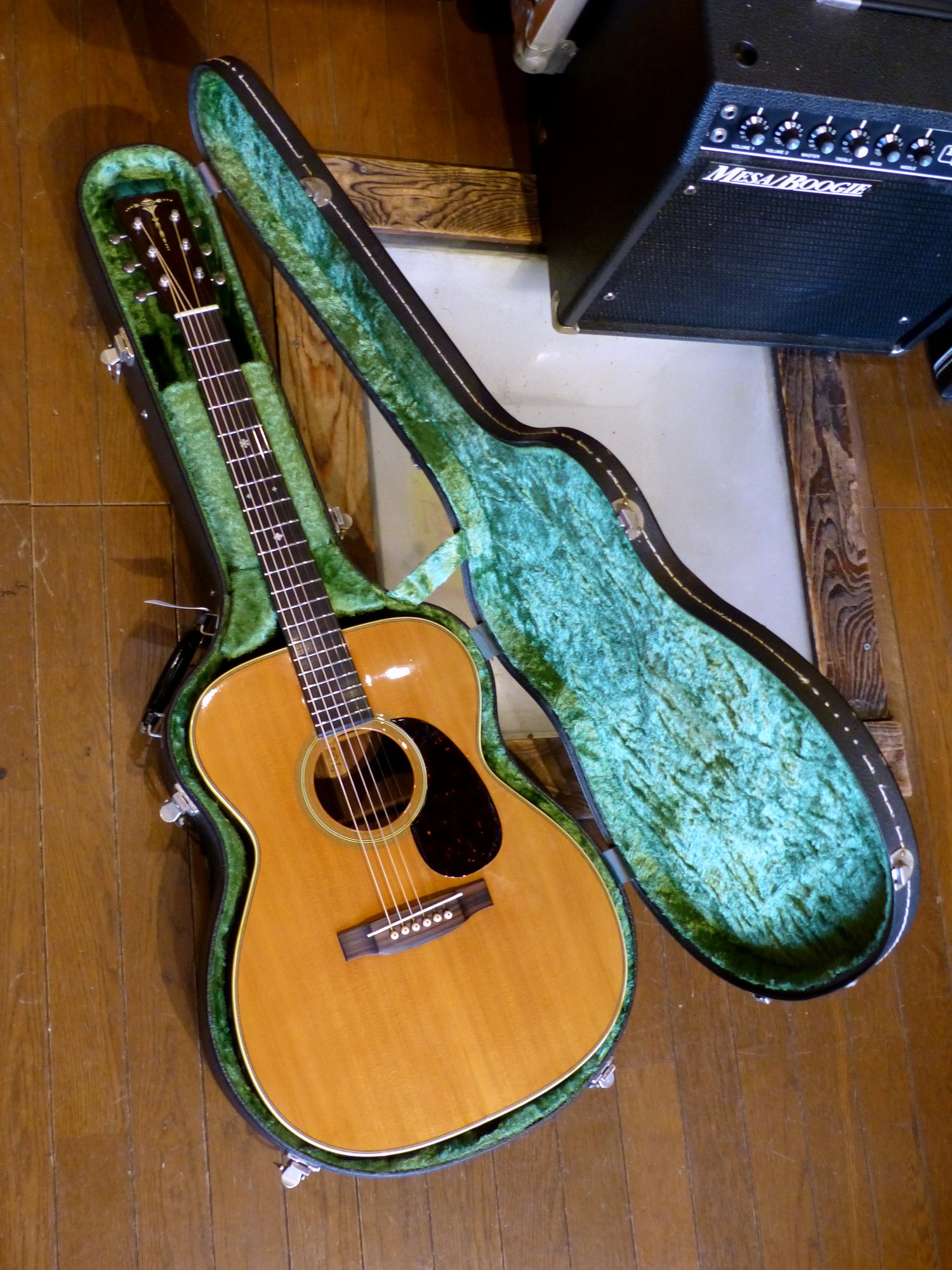 Cat's Eyes '81 CE-1200T – 京町家のギターショップ ライトニン