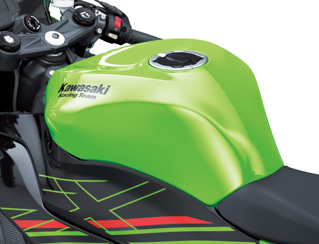 あらゆるシーンで爽快なライディングを実現 Ninja ZX-6Rシリーズ新