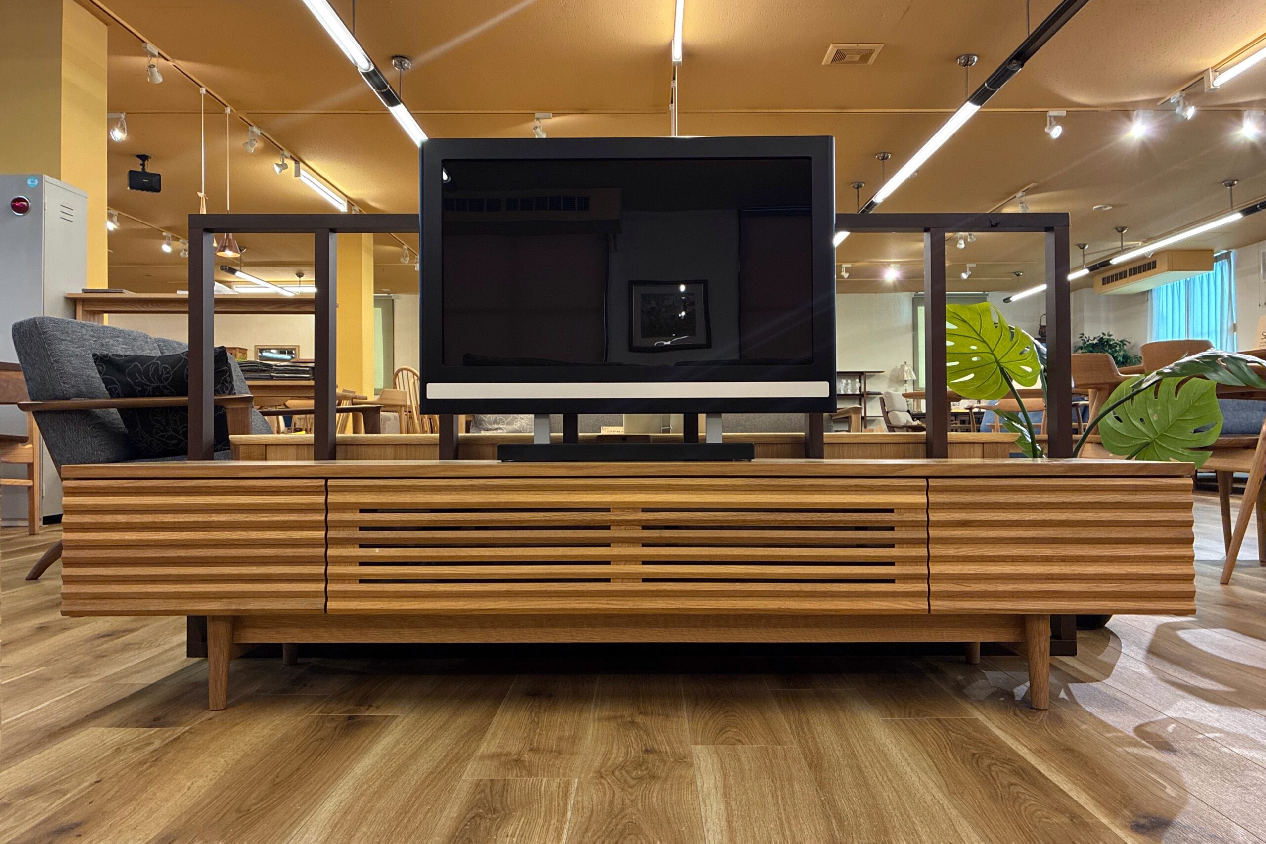 飛騨産業「Standard Collection」AVキャビネット – 木匠舘マイドゥ