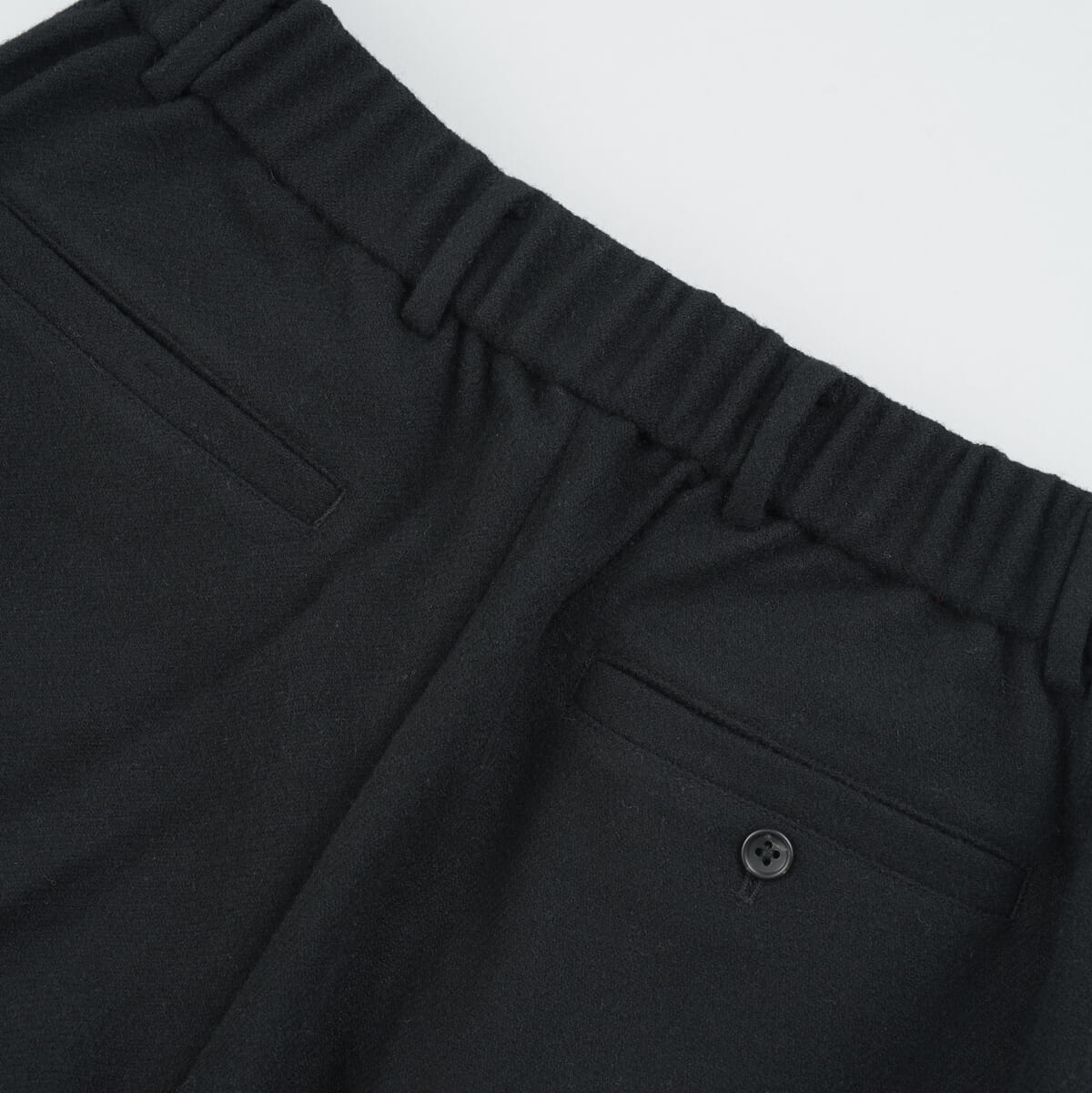 Gallery]無印良品の「MUJI Labo（ムジラボ）」の“大人セットアップ”全