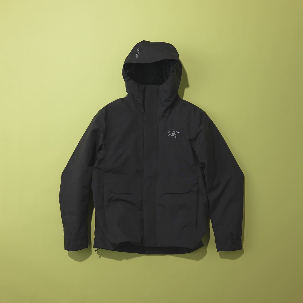 アークテリクス」でいま買うべき“最強ダウン”4選を徹底分析！通勤OK