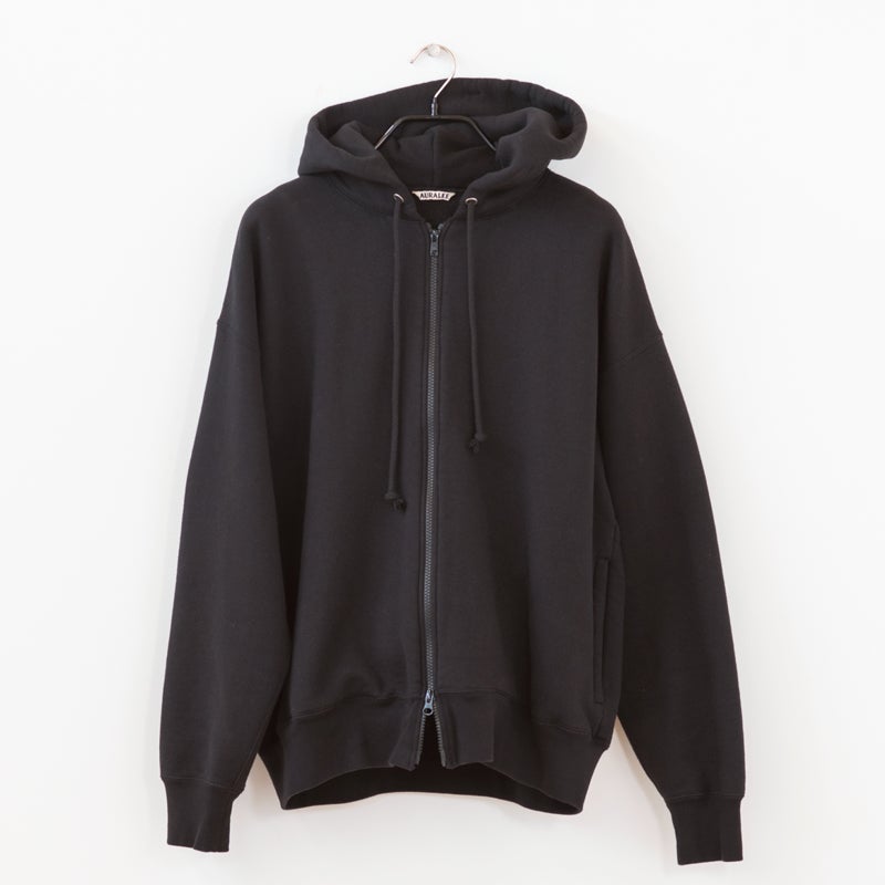 受付中】オーラリーとスタイリスト私物がタッグ！「極上のカシミヤ