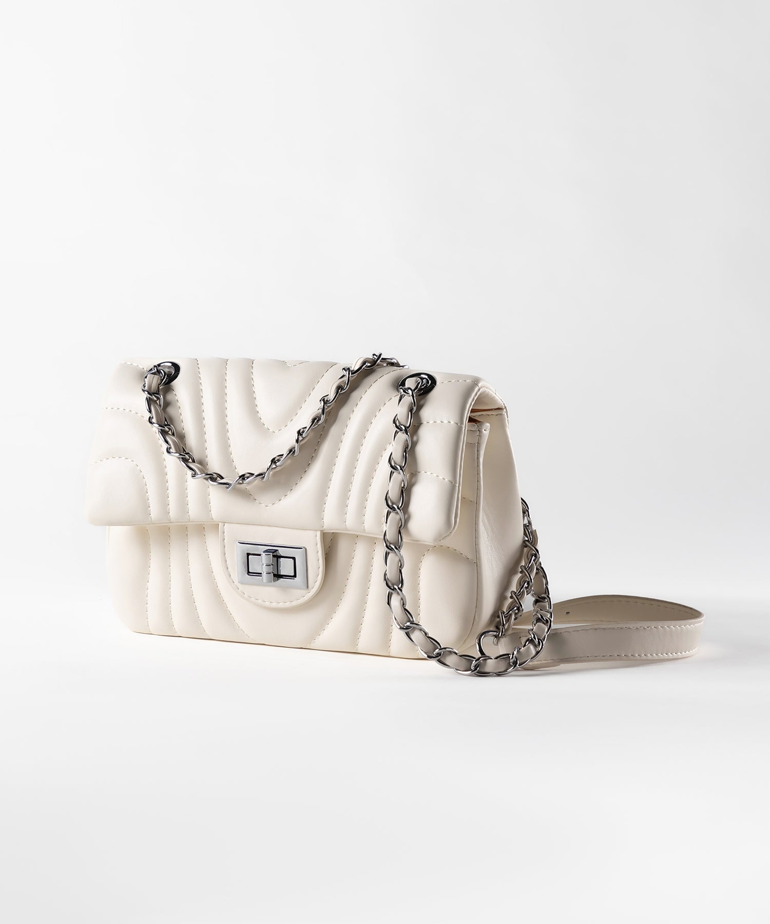 2WAY 】キルティングチェーンフラップショルダーバッグ ／ quilting