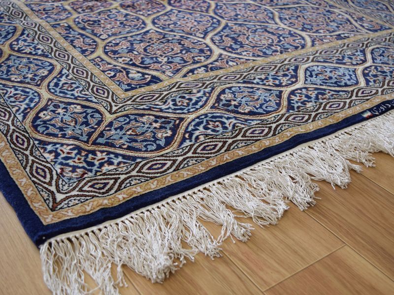 ペルシャ風ベルギー絨毯ジェノバ新品未使用 ペルシャ風ベルギー絨毯