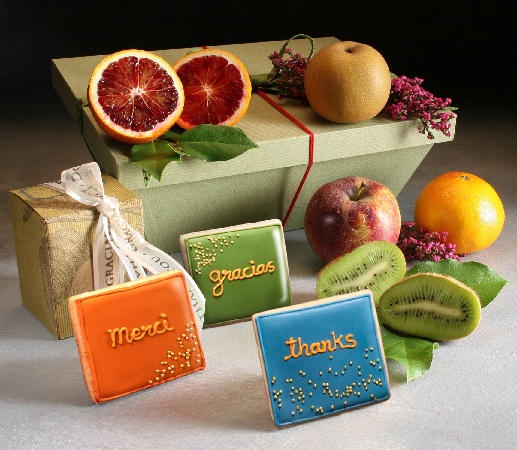 Petite Merci Thank You Gift Basket – Manhattan Fruitier