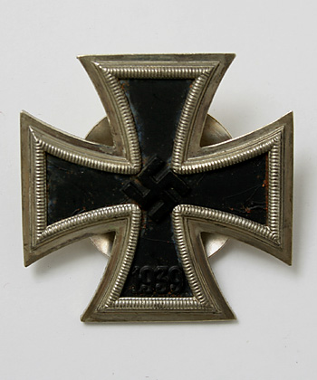 精巧複製 WWII ドイツ国防軍、第一級鉄十字章/新品(準未使用)