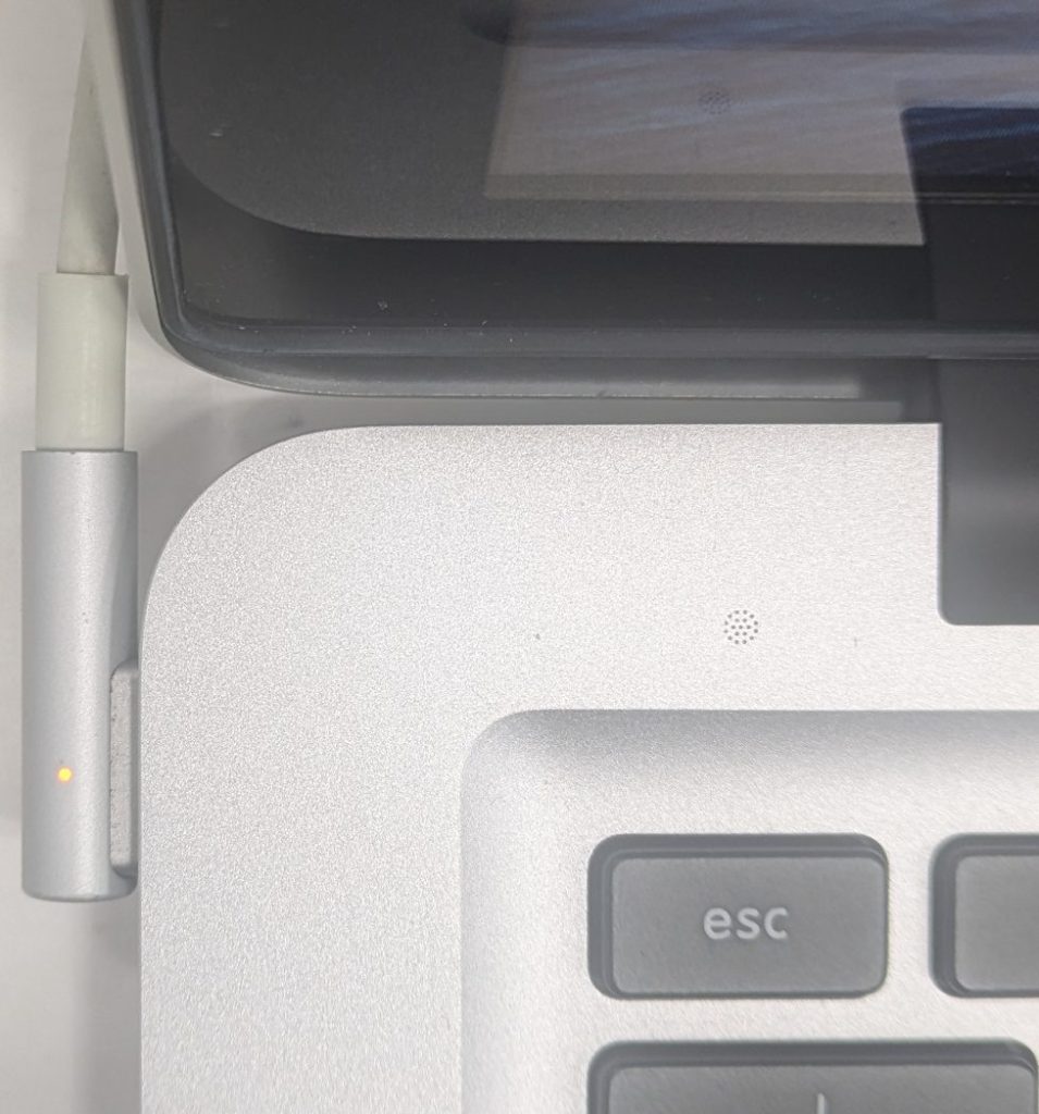 Macの電源アダプタ 機種別一覧