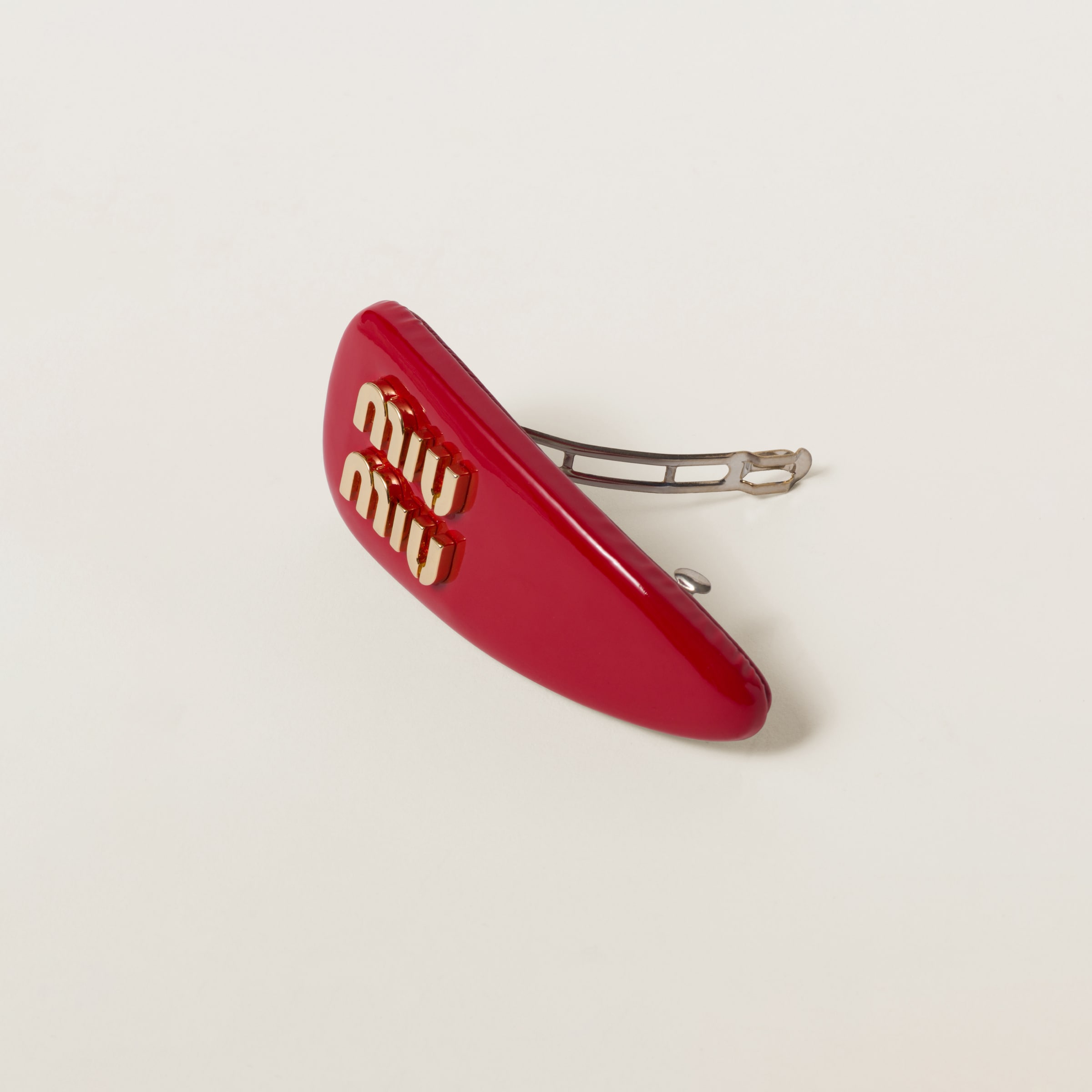 レッド パテントレザー ヘアクリップ | Miu Miu