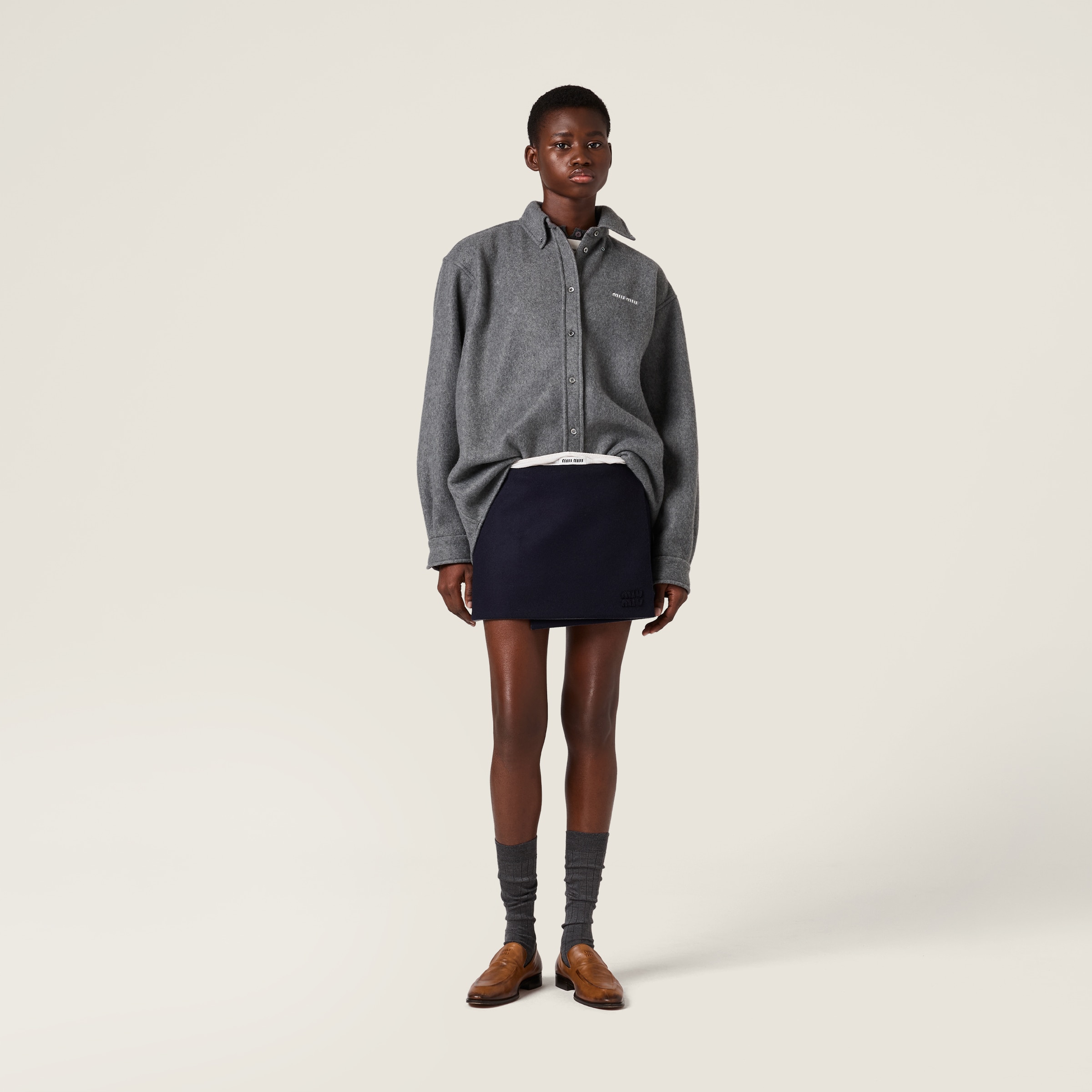 レディース】デザイナーズ シャツ＆トップス｜MIU MIU公式サイト