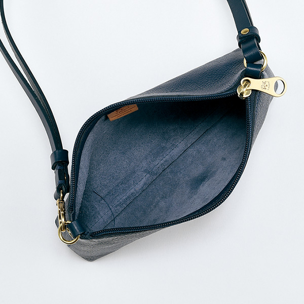 イルビゾンテ レザーショルダーバッグ IL BISONTE | 京都通販ミセスの