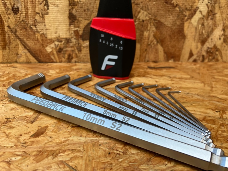 愛車のメンテナンスに欠かせないレンチセットをご紹介します