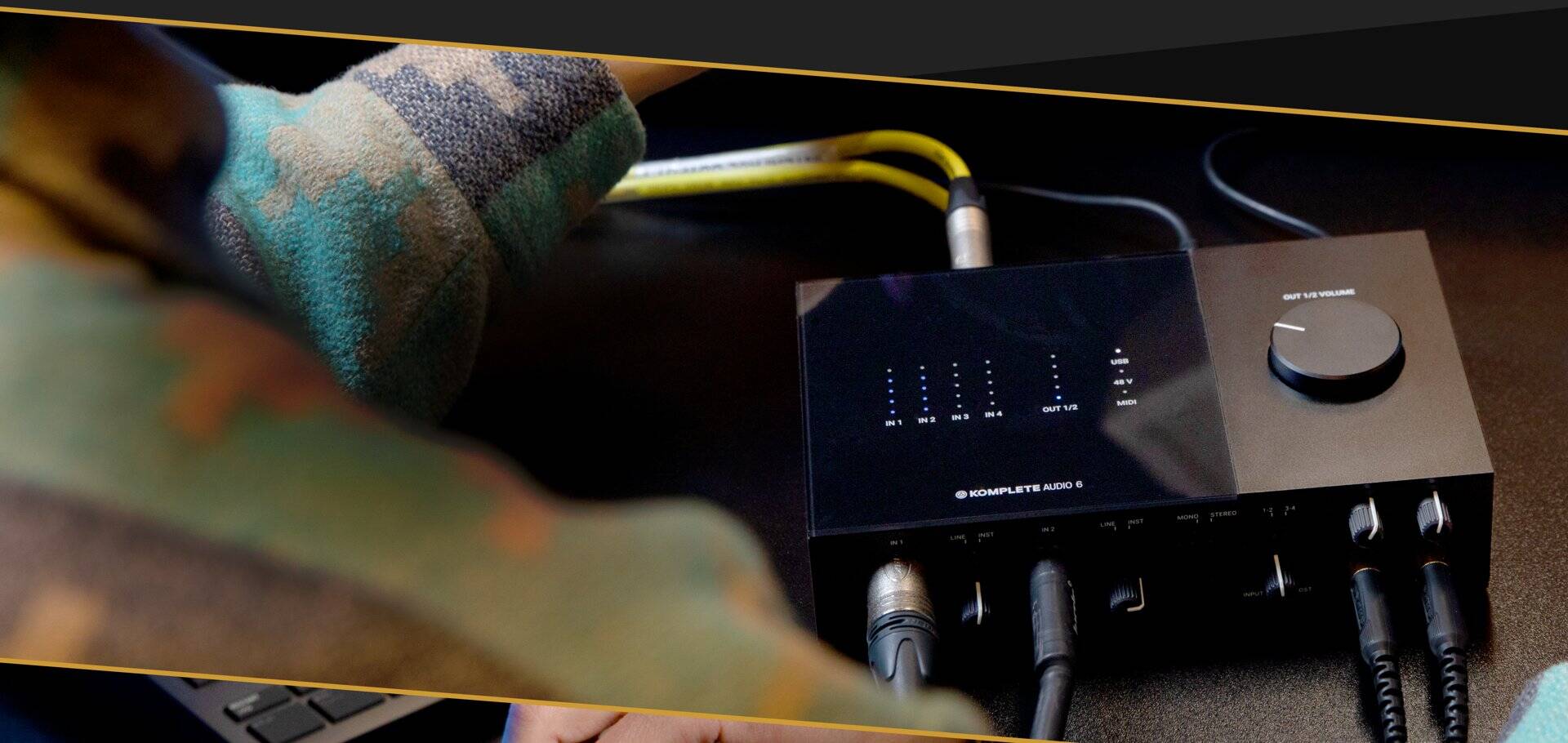 Native Instrumentsの6chオーディオインターフェイス「KOMPLETE AUDIO