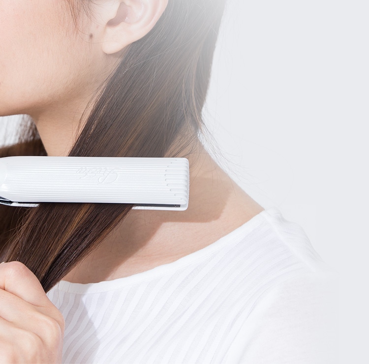 リファビューテック ストレートアイロン | ヘアアイロン | ReFa