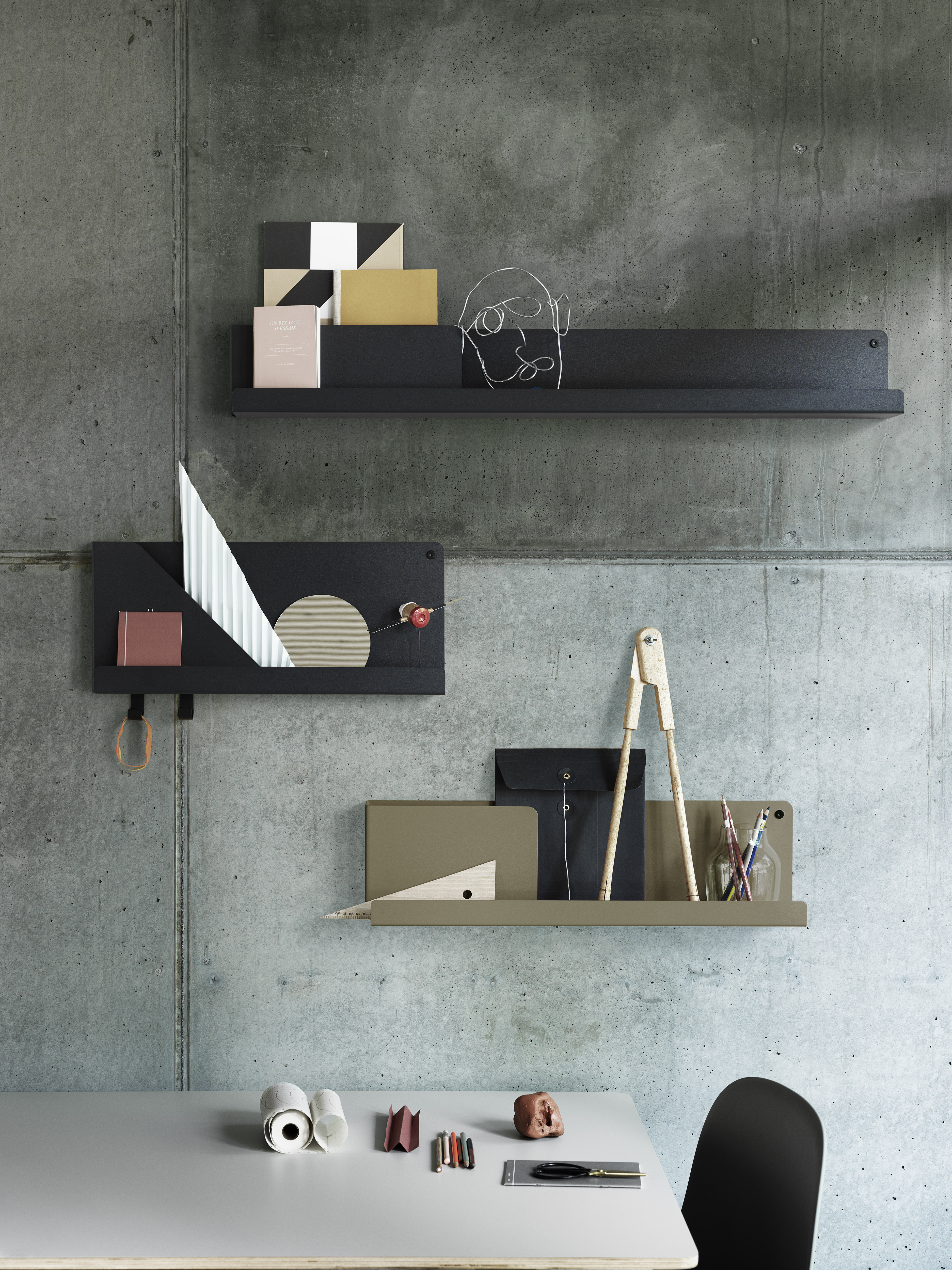 Folded Shelves | Modernly decorative